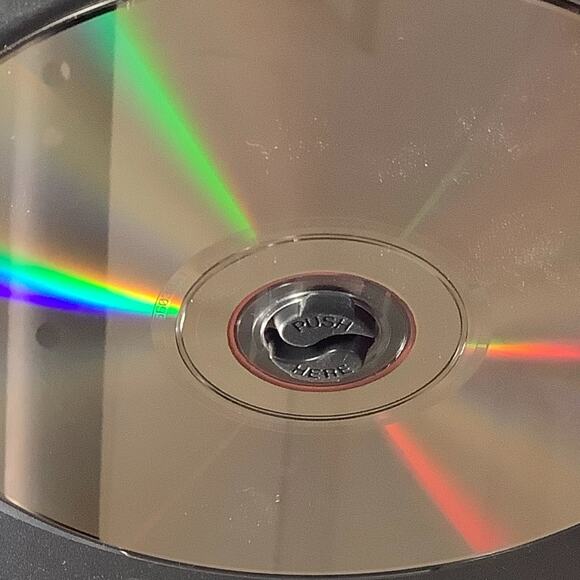 Resident Evil (Special Edition) [DVD 2002] Action, Sci-Fi, Horror, Thriller, EUC - Picture 5 of 5